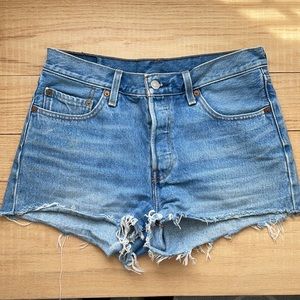 Levi’s high rise shorts